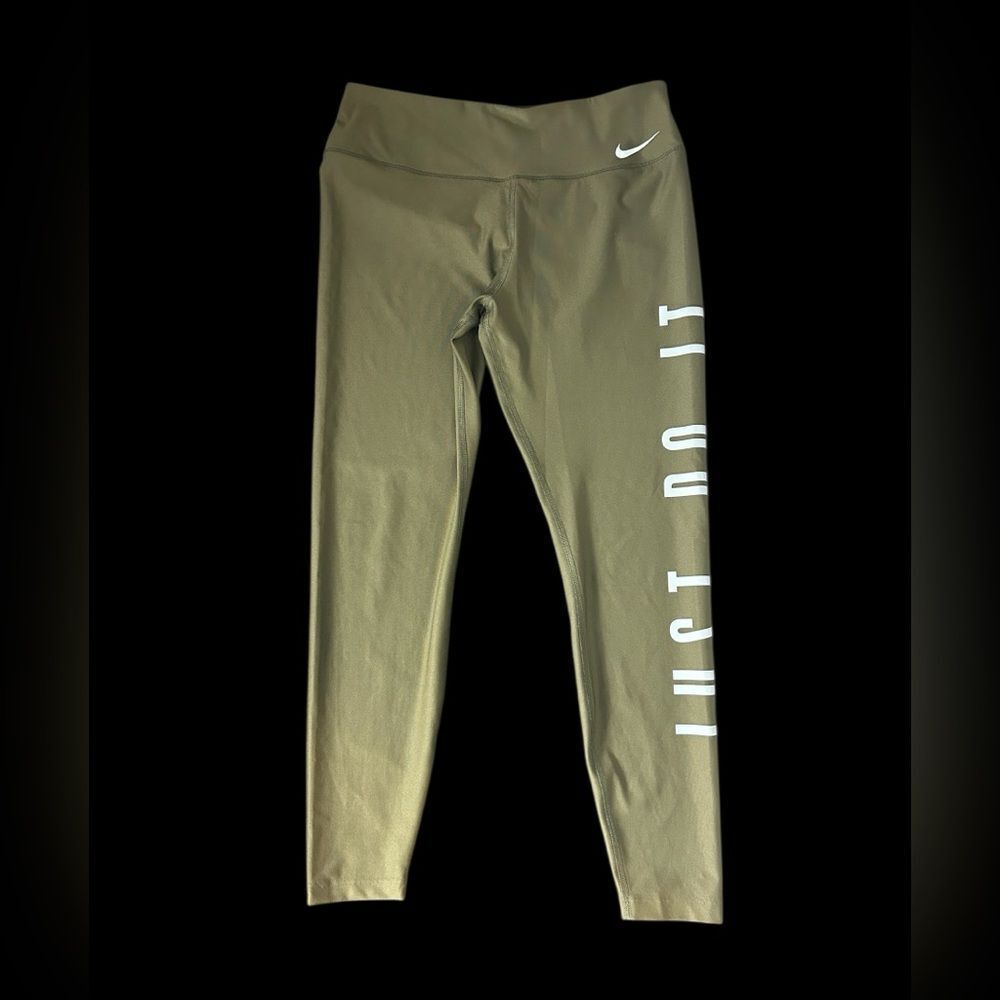 Nike Womens Dri fit Olive green leggings, size Large